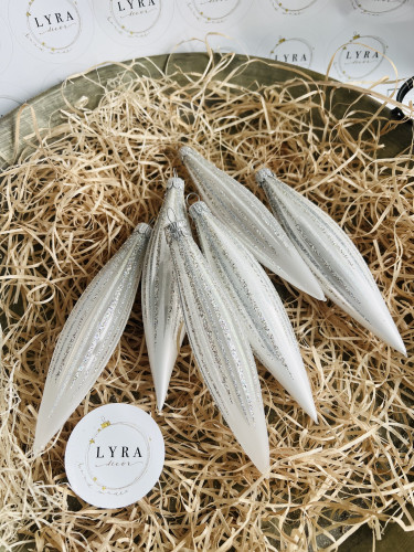 Vánoční paprsky - perleťově stříbrná - rakety 6ks Vánoční paprsky - perleťově stříbrná - rakety 6ks